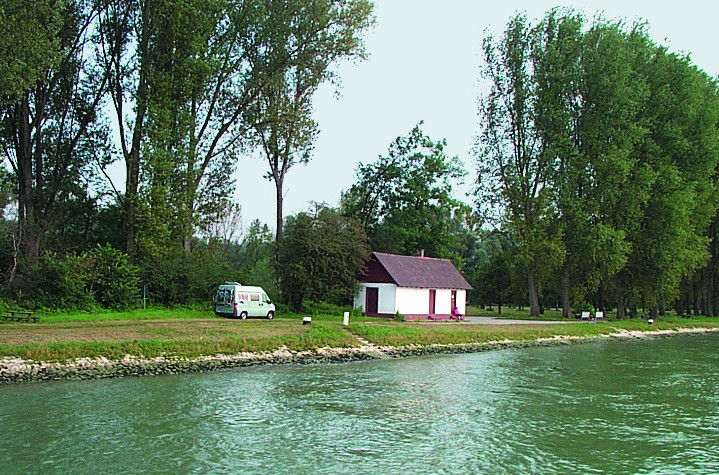 Rheinhäuschen 2